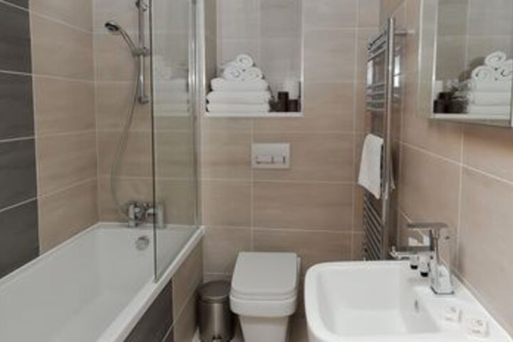 Room 4 of 45