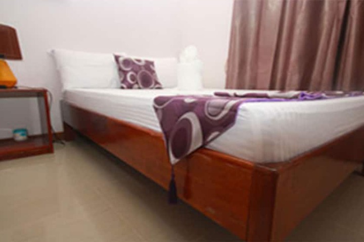 Room 14 of 63