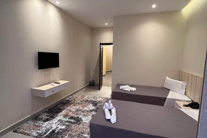Room 26 of 92