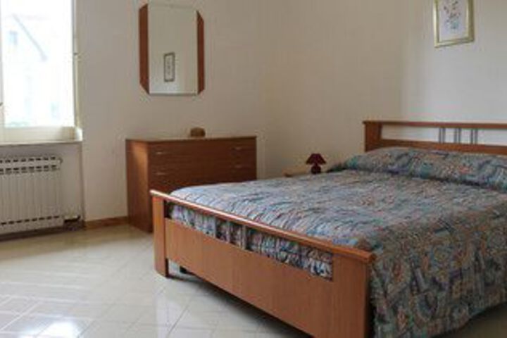Room 106 of 256