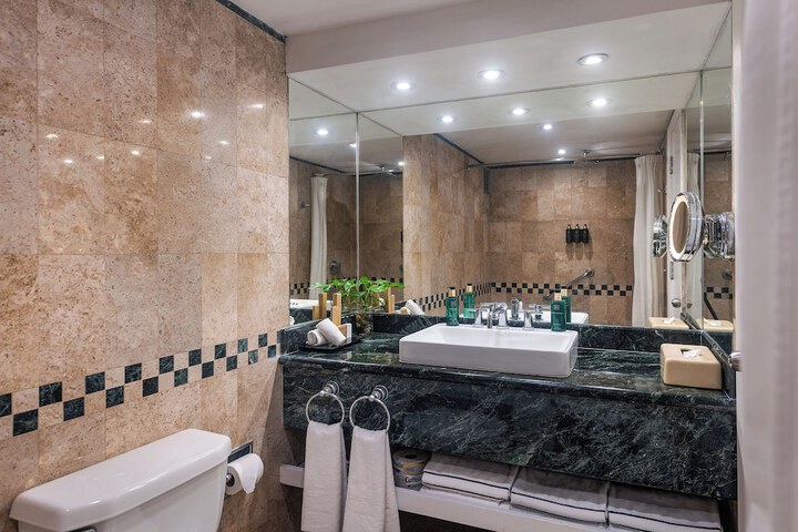 Bath Photo