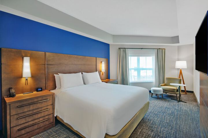 Room 10 of 51