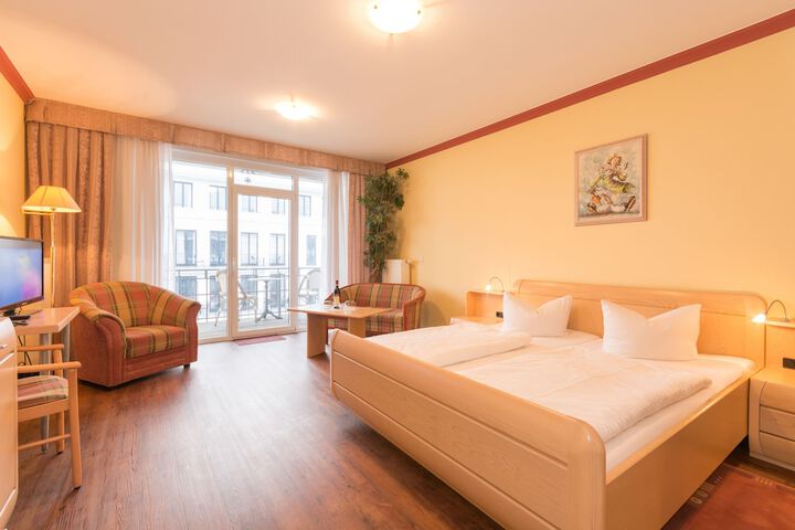 Room 3 of 47