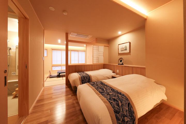 Room 18 of 79