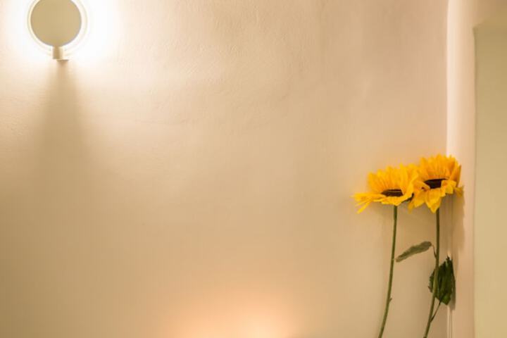 Room 25 of 231