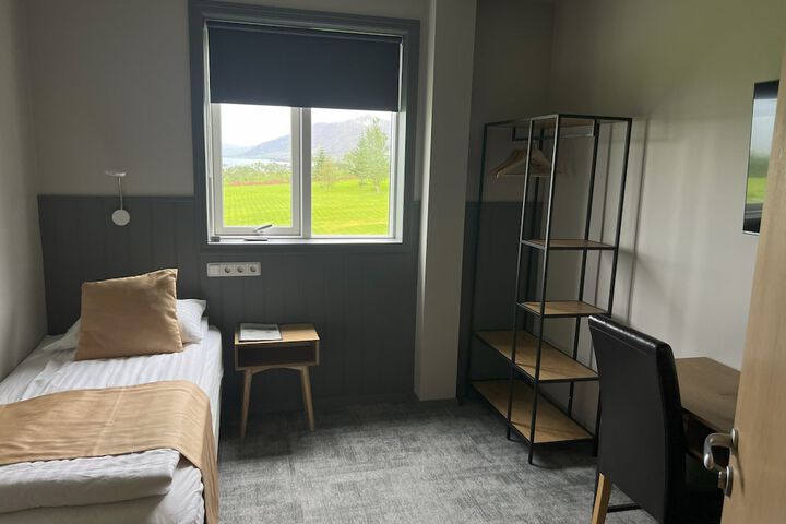 Room 19 of 68