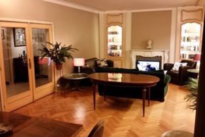 Room 32 of 33