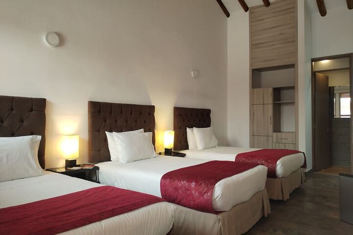 Room 30 of 91