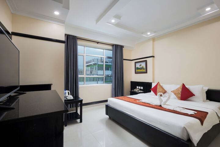 Room 9 of 45