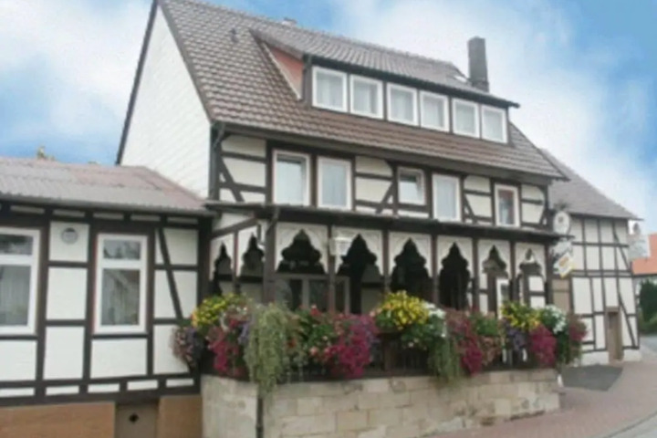 HOTEL ZUR LINDE