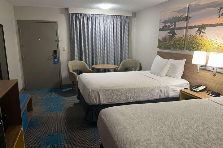 2 Double Beds (5 of 15)
