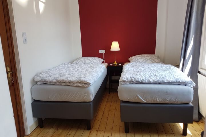 Room 15 of 61