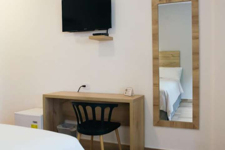 Room 15 of 41