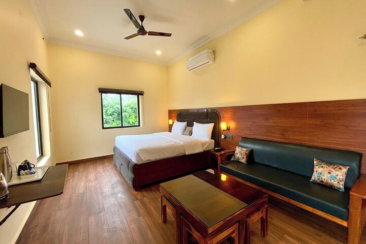 Room 10 of 58