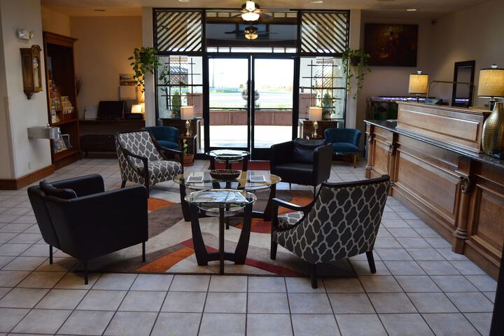 Hotel Interior 7 of 41
