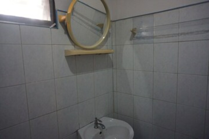 Room 3 of 20