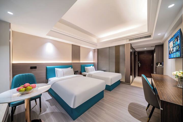 Room 13 of 41