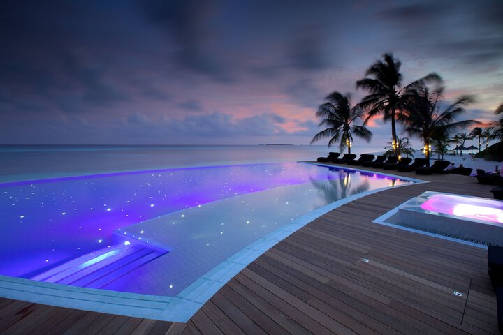 Pool 67 of 136