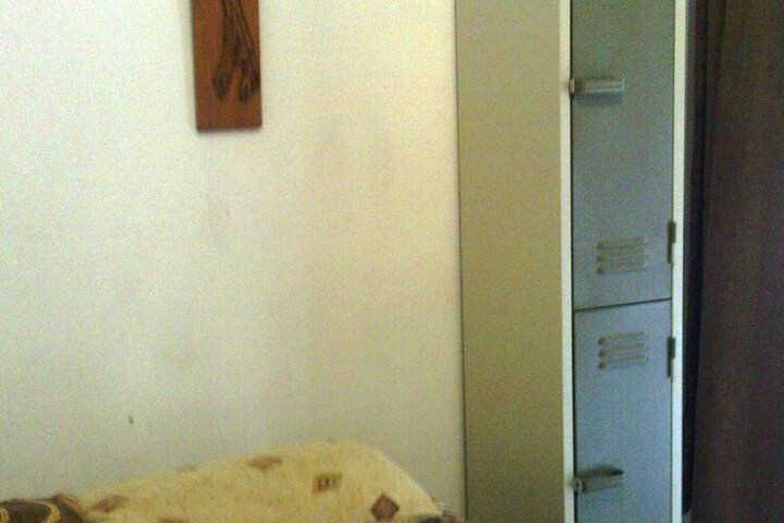 Room 9 of 21
