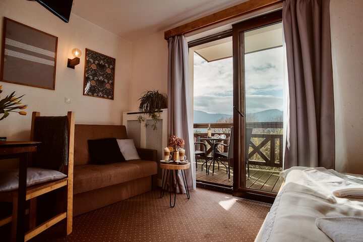 Room 7 of 55