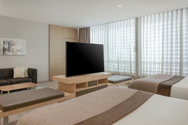 Room 13 of 58