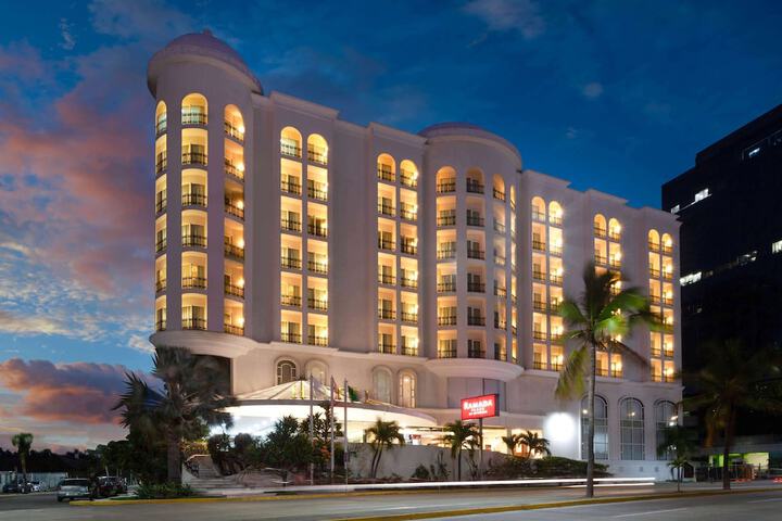 Hotel 39 of 39