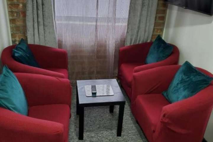 Room 46 of 70