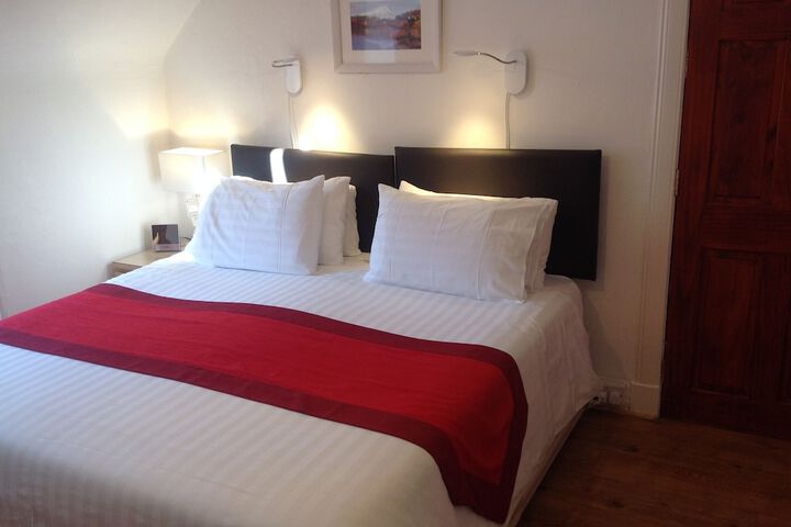Room 14 of 37