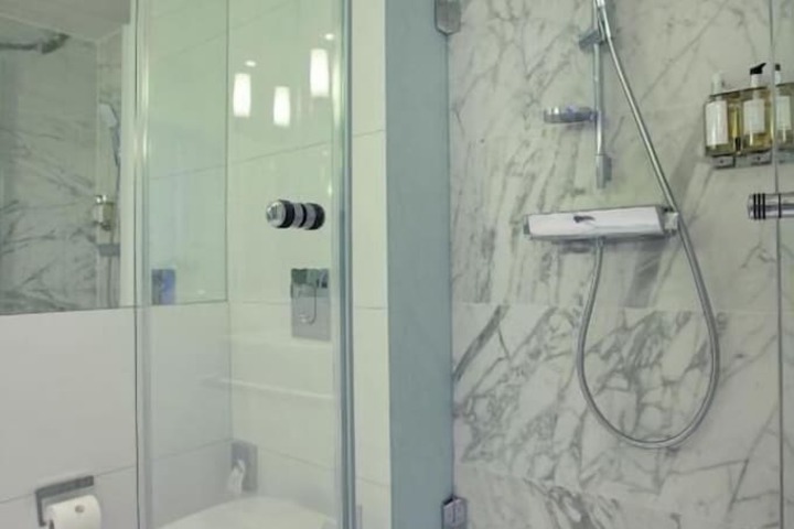 Bath Interior