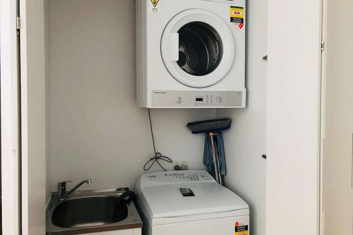 Laundry 11 of 15