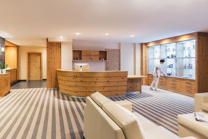 Hotel Interior 171 of 261
