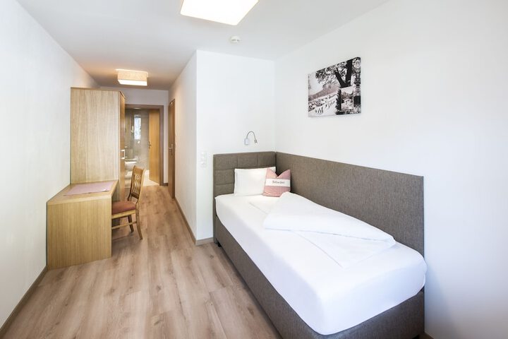 Room 14 of 53