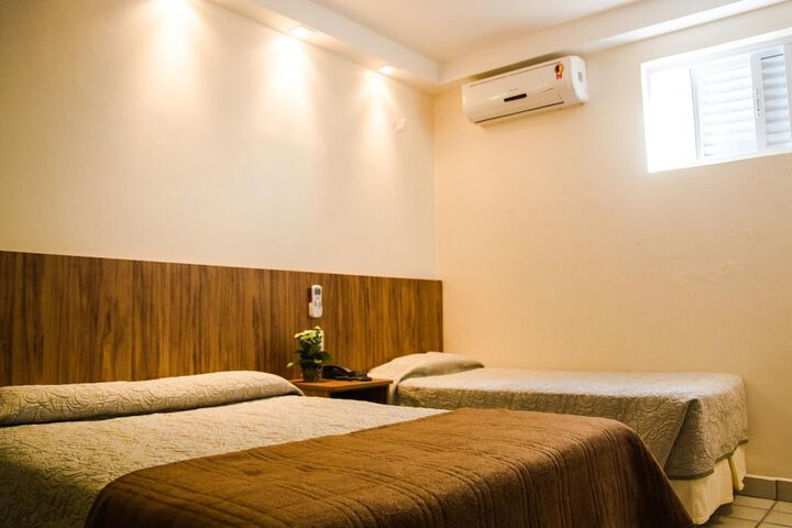 Room 14 of 44