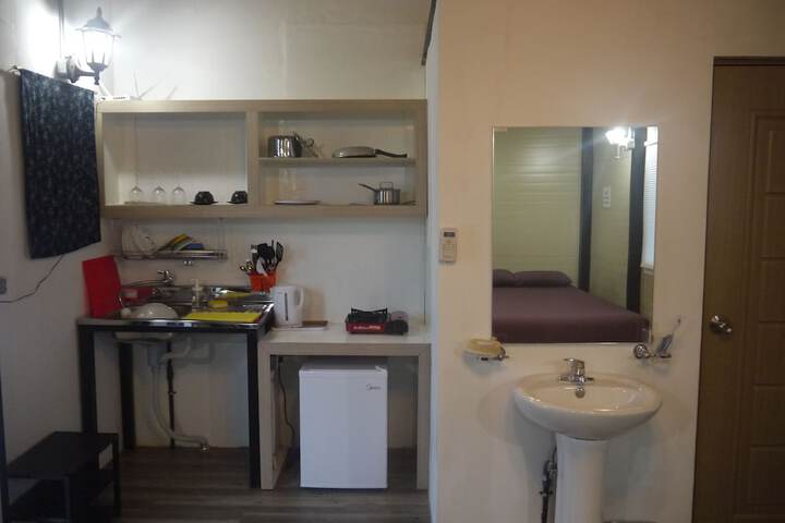 Room 6 of 53