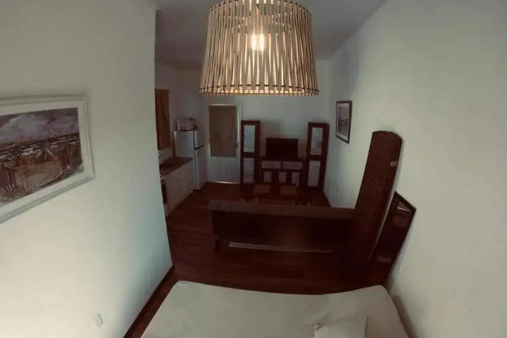 Room 3 of 5