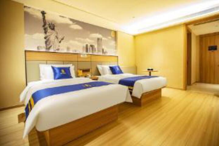 Room 7 of 7