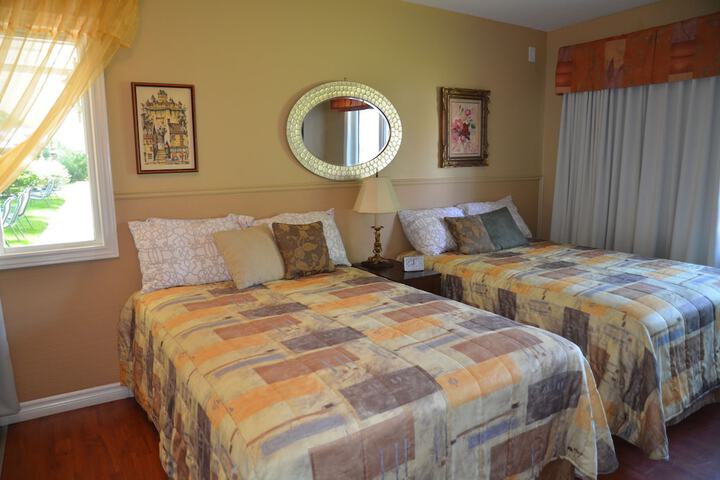 Room 15 of 49