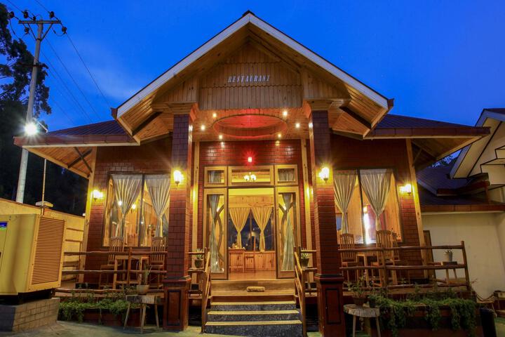 Mount Royal Hotel