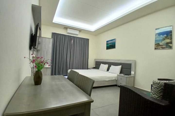 Room 19 of 52