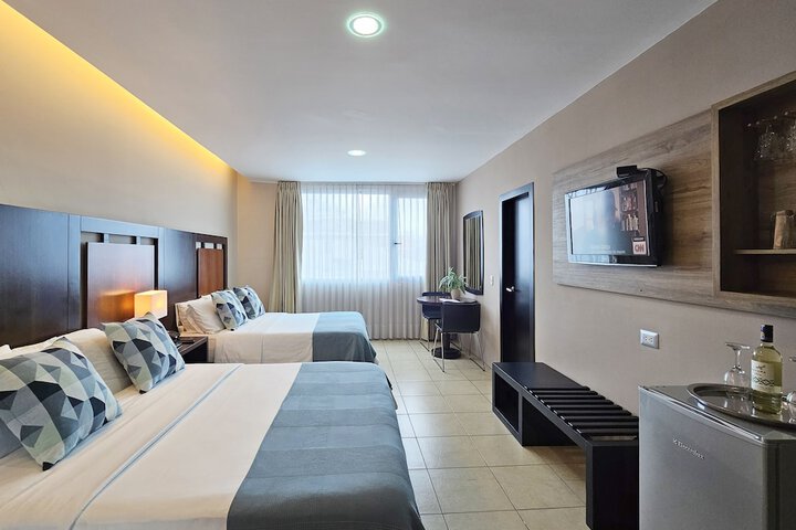 Room 13 of 44
