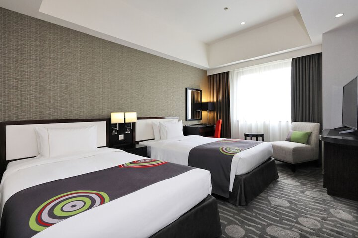 Room 10 of 55