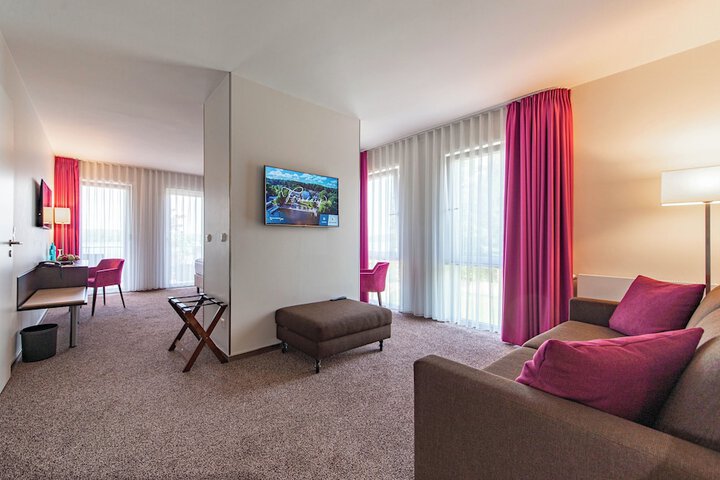 Room 7 of 41