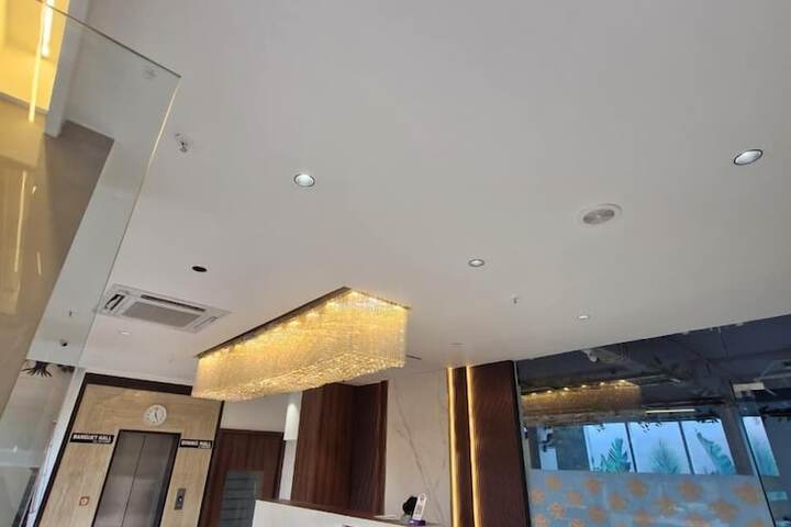Hotel Interior 6 of 58