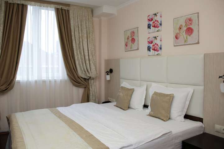 Room 36 of 71