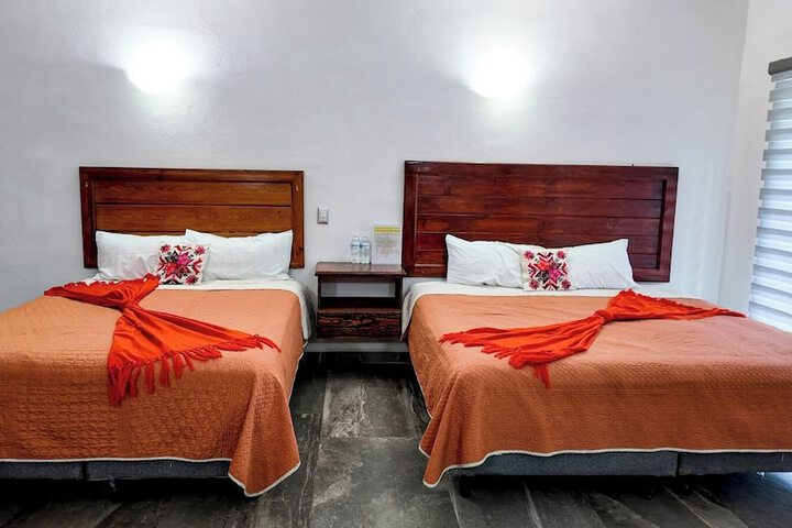 Room 35 of 119