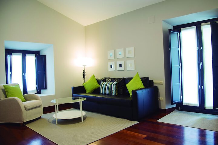 Room 14 of 75