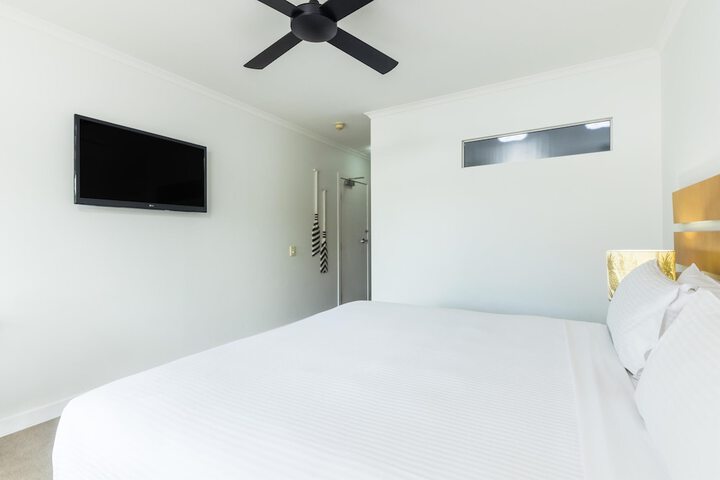 Room 21 of 186