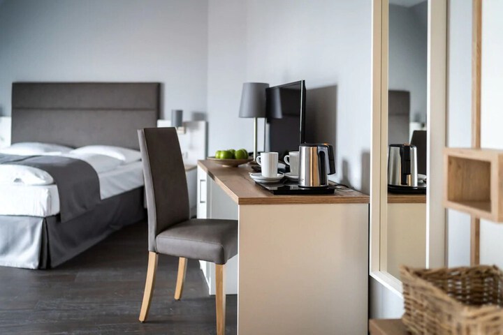 Room 33 of 125