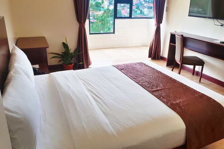 Room 20 of 63
