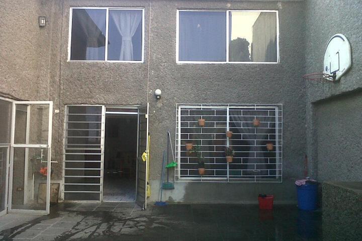 Exterior of RESIDENCIAS UNIVERSITARIAS LA PAZ III